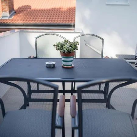 Apartmet Jadran Rab Town