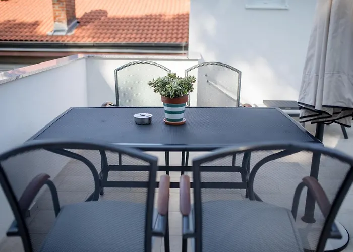 Apartmet Jadran Rab Town